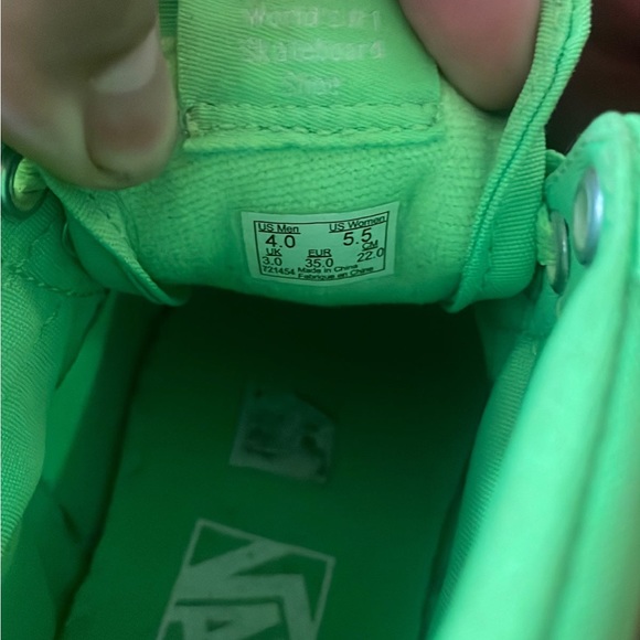 Shoe Lot - Picture 5 of 5